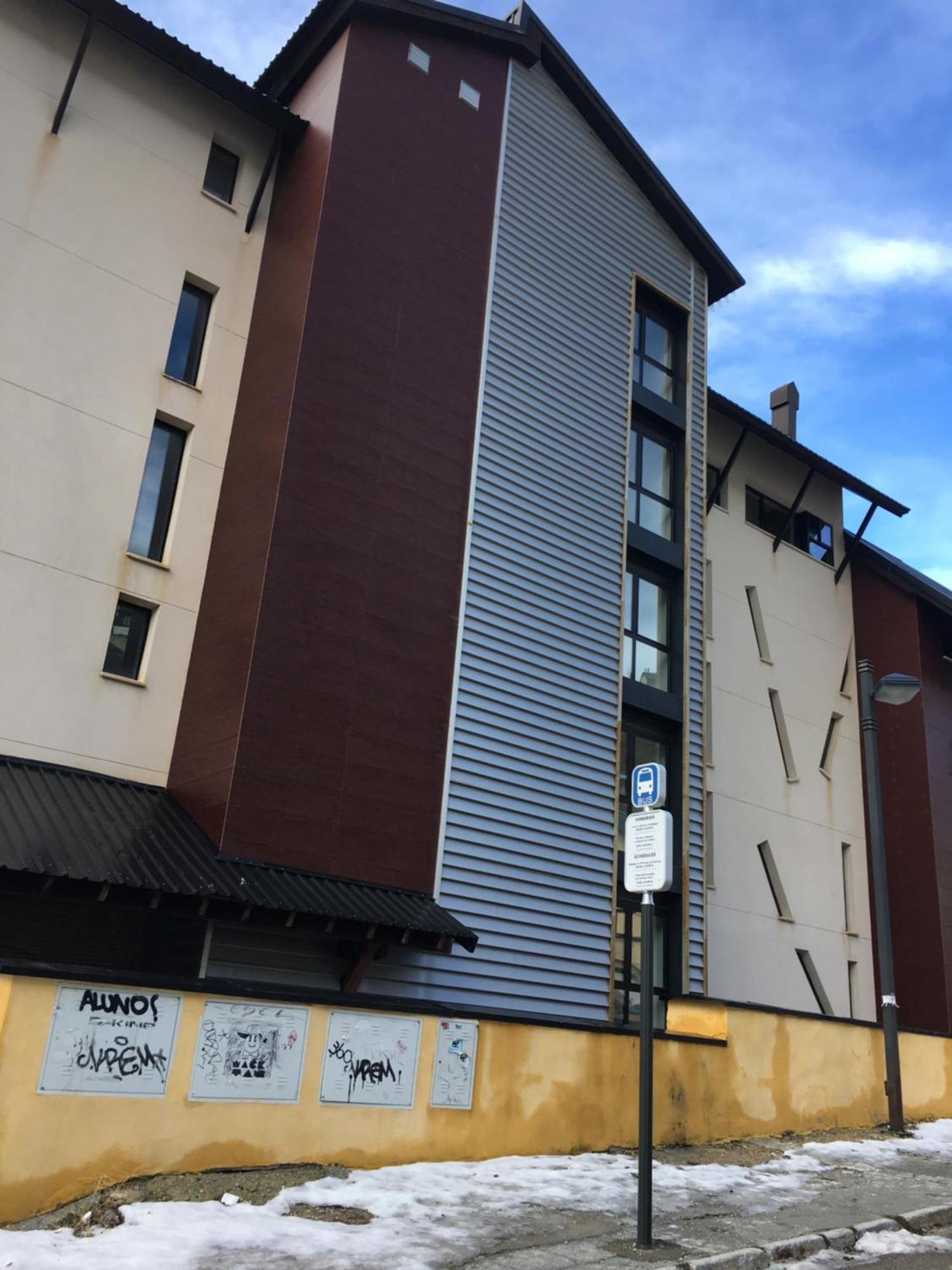 Sierra Nevada, Apartamento Abuhardillado Parking Y Wifi Esterno foto